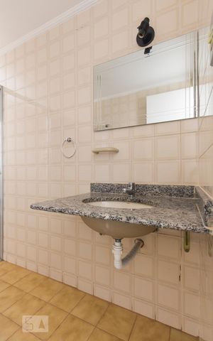 Apartamento à venda com 70m², 2 quartos e 1 vagaBanheiro Social