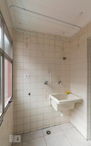 Apartamento à venda com 70m², 2 quartos e 1 vagaÁrea de Serviço