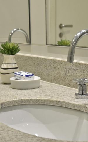 Apartamento para alugar com 321m², 5 quartos e 2 vagasBanheiro do Quarto 3