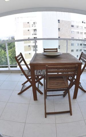 Apartamento para alugar com 321m², 5 quartos e 2 vagasVaranda