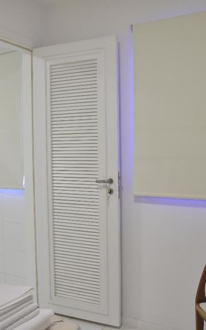 Apartamento para alugar com 321m², 5 quartos e 2 vagasQuarto de Serviço