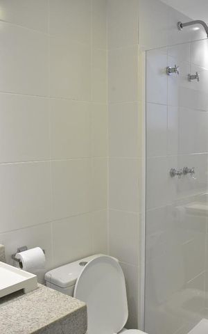 Apartamento para alugar com 321m², 5 quartos e 2 vagasBanheiro