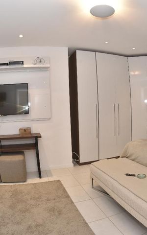 Apartamento para alugar com 321m², 5 quartos e 2 vagasQuarto 4