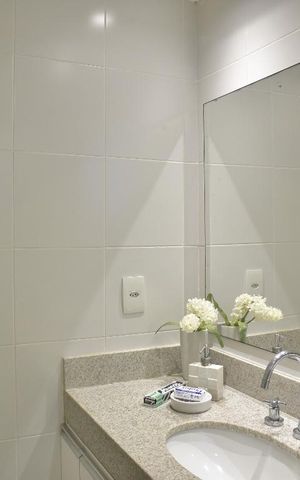 Apartamento para alugar com 321m², 5 quartos e 2 vagasBanheiro