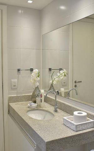Apartamento para alugar com 321m², 5 quartos e 2 vagasBanheiro do Quarto 4