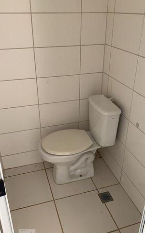 Apartamento para alugar com 115m², 3 quartos e 2 vagas Apartamento para alugar com 115m², 3 quartos e 2 vagasBanheiro de Serviço