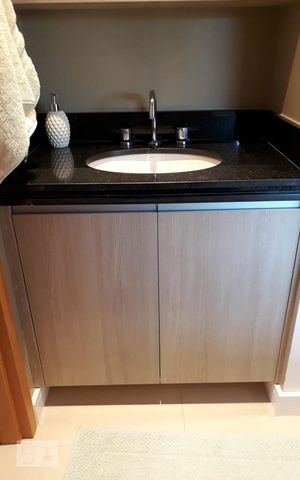 Casa para alugar com 42m², 1 quarto e 1 vagaBanheiro