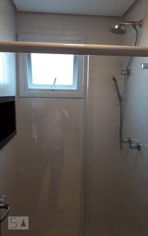 Casa para alugar com 42m², 1 quarto e 1 vagaBanheiro