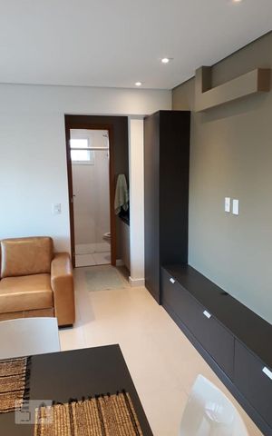Casa para alugar com 42m², 1 quarto e 1 vagaSala