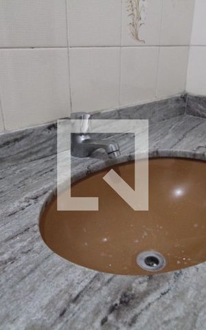 Apartamento à venda com 60m², 2 quartos e sem vaga Apartamento à venda com 60m², 2 quartos e sem vagaBanheiro Social
