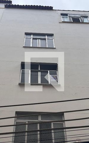 Apartamento à venda com 60m², 2 quartos e sem vaga Apartamento à venda com 60m², 2 quartos e sem vagaPlaquinha