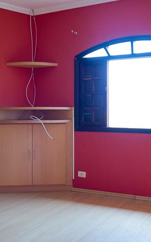 Casa à venda com 200m², 3 quartos e 6 vagasSuite