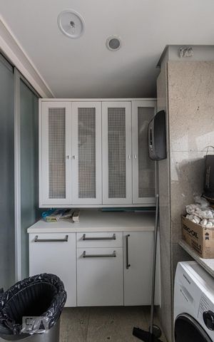 Apartamento à venda com 378m², 4 quartos e 5 vagasÁrea de Serviço