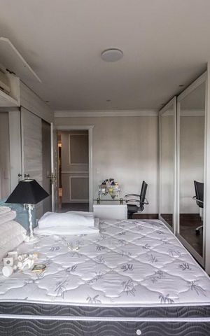 Apartamento à venda com 378m², 4 quartos e 5 vagasSuite 2