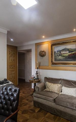 Apartamento à venda com 378m², 4 quartos e 5 vagasSuite 3