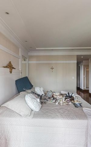 Apartamento à venda com 378m², 4 quartos e 5 vagasSuite 4