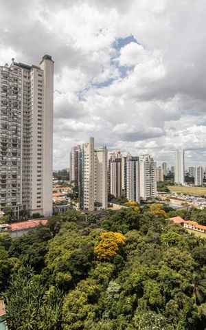Apartamento à venda com 378m², 4 quartos e 5 vagasVista Varanda Suite 4