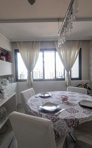 Apartamento à venda com 378m², 4 quartos e 5 vagasCopa