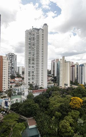 Apartamento à venda com 378m², 4 quartos e 5 vagasVista Varanda Suite 2