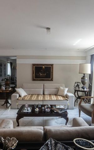 Apartamento à venda com 378m², 4 quartos e 5 vagasSala