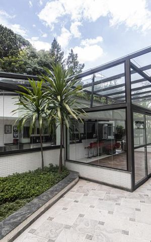 Apartamento à venda com 378m², 4 quartos e 5 vagasÁrea comum - Churrasqueira