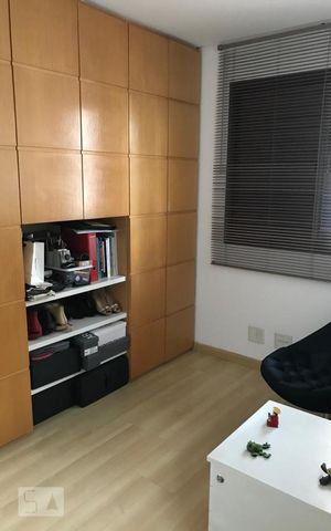 Apartamento à venda com 75m², 3 quartos e 2 vagas Apartamento à venda com 75m², 3 quartos e 2 vagasQuarto 1
