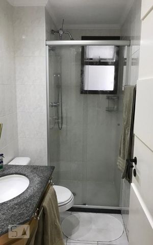 Apartamento à venda com 75m², 3 quartos e 2 vagas Apartamento à venda com 75m², 3 quartos e 2 vagasBanheiro 2