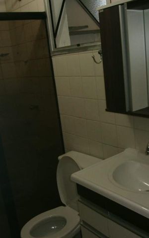 Apartamento à venda com 60m², 2 quartos e 1 vaga Apartamento à venda com 60m², 2 quartos e 1 vagaBanheiro
