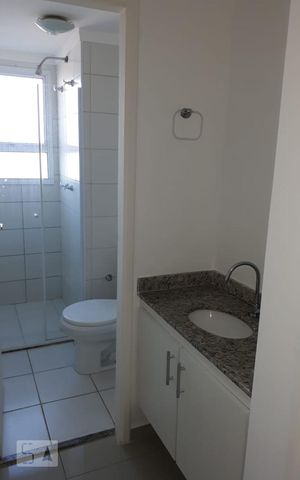 Apartamento à venda com 51m², 2 quartos e 1 vaga Apartamento à venda com 51m², 2 quartos e 1 vagaBanheiro