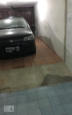 Casa à venda com 200m², 2 quartos e 2 vagas