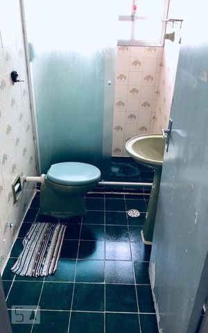 Casa à venda com 200m², 2 quartos e 2 vagas