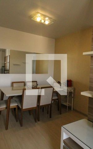 Apartamento para alugar com 65m², 3 quartos e 1 vaga Apartamento para alugar com 65m², 3 quartos e 1 vagaSala