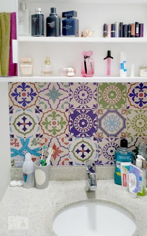 Studio para alugar com 31m², 1 quarto e 1 vaga Studio para alugar com 31m², 1 quarto e 1 vagaBanheiro