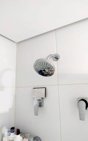 Studio para alugar com 31m², 1 quarto e 1 vaga Studio para alugar com 31m², 1 quarto e 1 vagaBanheiro
