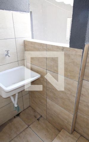 Apartamento para alugar com 100m², 2 quartos e sem vagaÁrea de Serviço