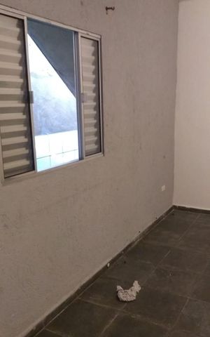 Casa para alugar com 50m², 1 quarto e sem vaga Casa para alugar com 50m², 1 quarto e sem vagaQuarto - Cozinha
