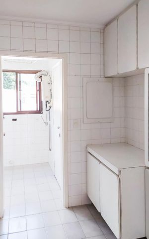 Apartamento à venda com 86m², 3 quartos e 2 vagasCozinha