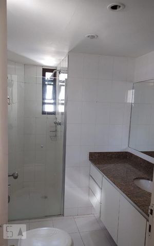 Apartamento à venda com 86m², 3 quartos e 2 vagasBanheiro da Suíte