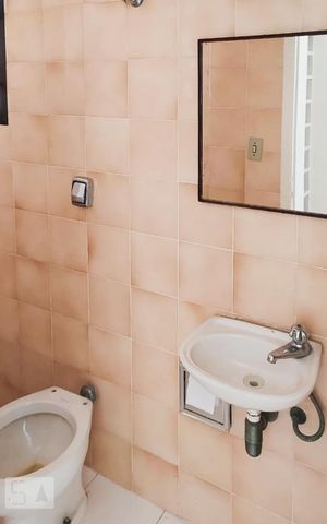 Apartamento à venda com 86m², 3 quartos e 2 vagasBanheiro de Serviço