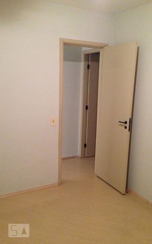 Apartamento para alugar com 66m², 2 quartos e 1 vaga