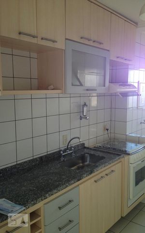 Apartamento para alugar com 66m², 2 quartos e 1 vaga