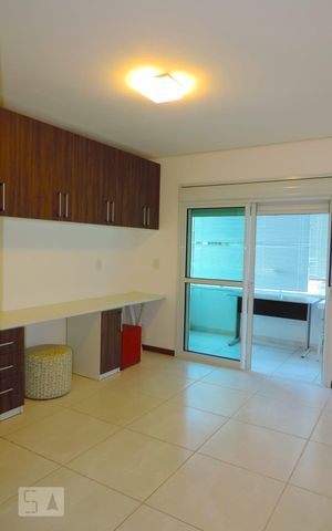 Apartamento para alugar com 170m², 2 quartos e 1 vagaSuite 1