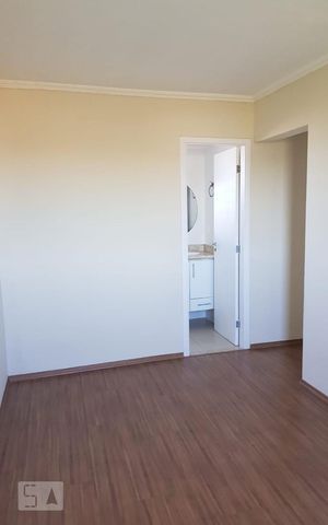 Apartamento à venda com 70m², 3 quartos e 2 vagas Apartamento à venda com 70m², 3 quartos e 2 vagasSuíte