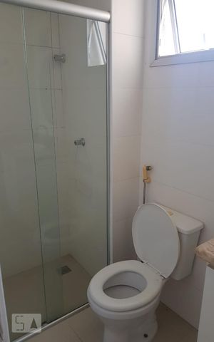 Apartamento à venda com 70m², 3 quartos e 2 vagas Apartamento à venda com 70m², 3 quartos e 2 vagasBanheiro da suíte