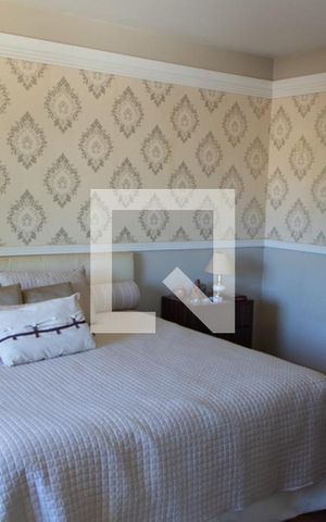Casa à venda com 600m², 4 quartos e 6 vagas Casa à venda com 600m², 4 quartos e 6 vagasSuíte 1