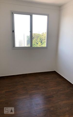 Apartamento para alugar com 42m², 2 quartos e 1 vaga Apartamento para alugar com 42m², 2 quartos e 1 vagaQuarto