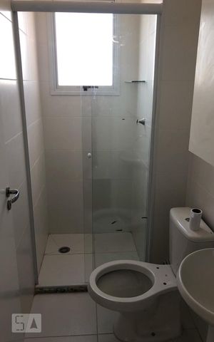 Apartamento para alugar com 42m², 2 quartos e 1 vaga Apartamento para alugar com 42m², 2 quartos e 1 vagaBanheiro