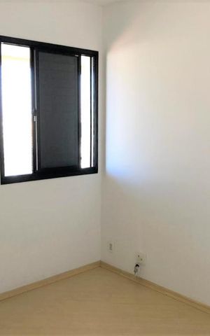Apartamento para alugar com 86m², 3 quartos e 2 vagas Apartamento para alugar com 86m², 3 quartos e 2 vagasQuarto