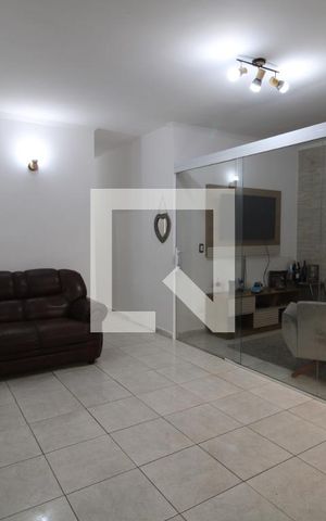 Casa à venda com 300m², 4 quartos e 3 vagasSala 1
