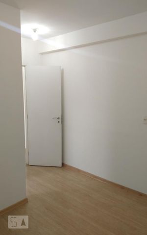 Apartamento para alugar com 72m², 3 quartos e 1 vagaQuarto 2